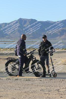 media/Oct-30-2025-Racers Edge (Thu) [[dabbdaf680]]/1-Around the Pits- Track Walk/